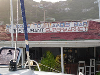 Union Island, Lambis Bar