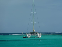Tobago Keys, Ankern hinter dem Riff